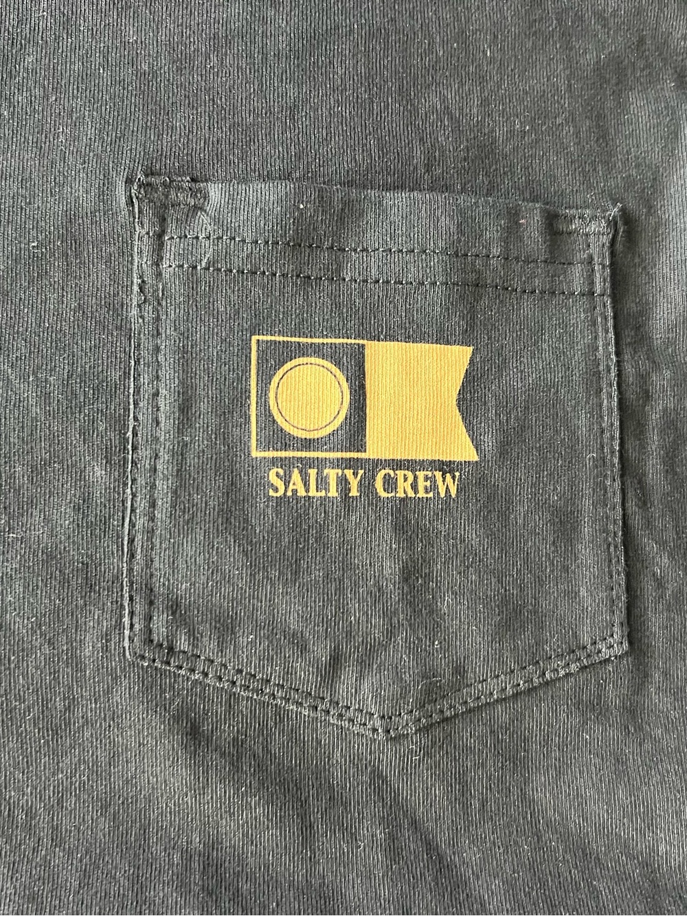 Salty Crew Women's Black Cropped Tee with Black and Gold Logo Size XS NWT - Picture 2 of 5